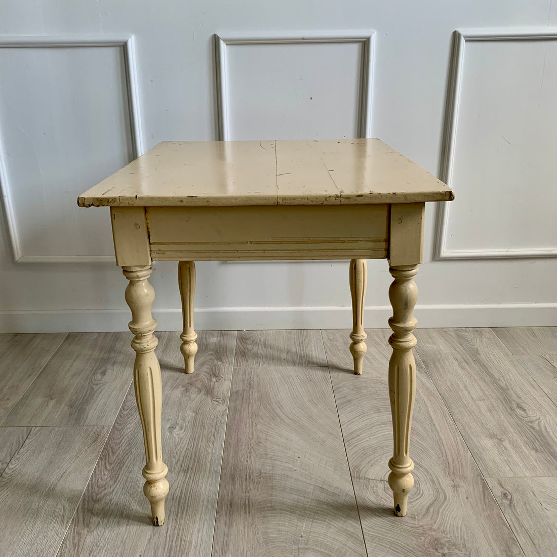 Petite table anglaise 1900