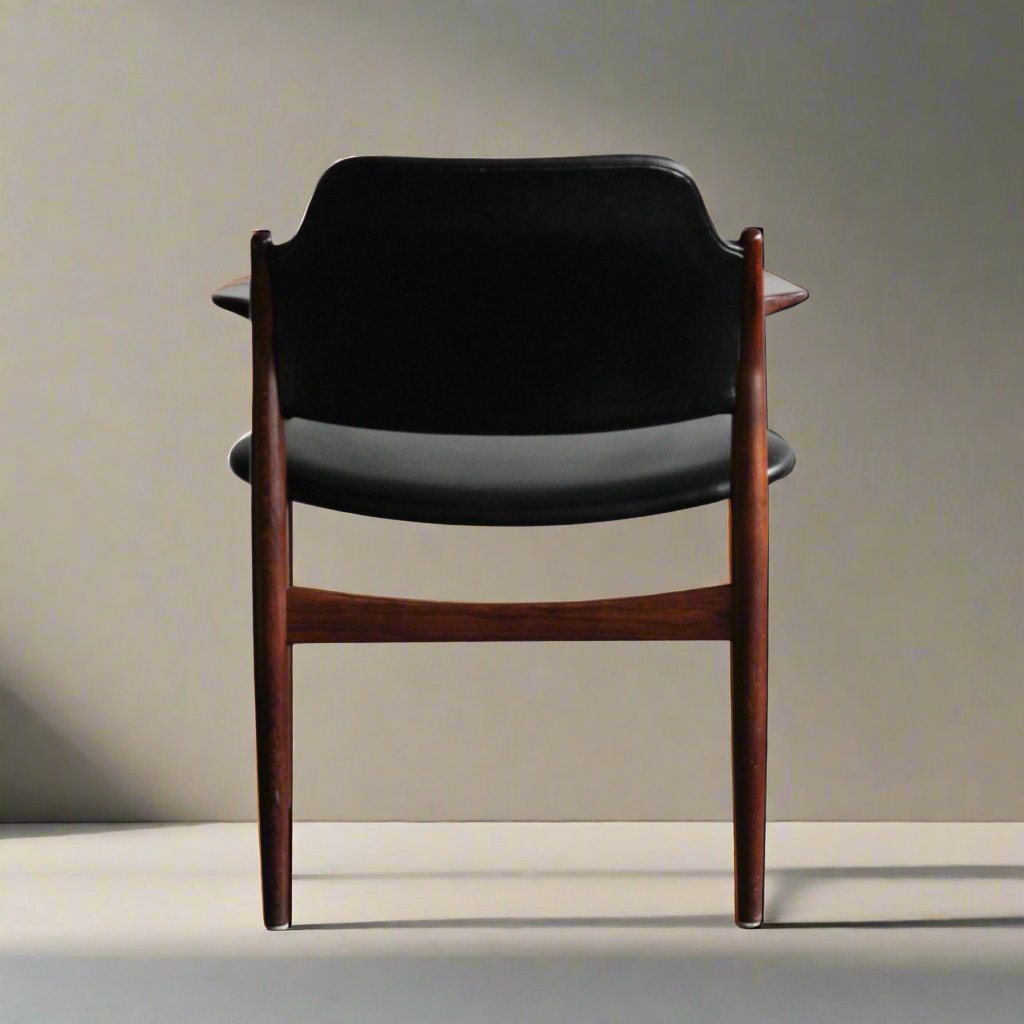 Fauteuil Arne Vodder en cuir et palissandre