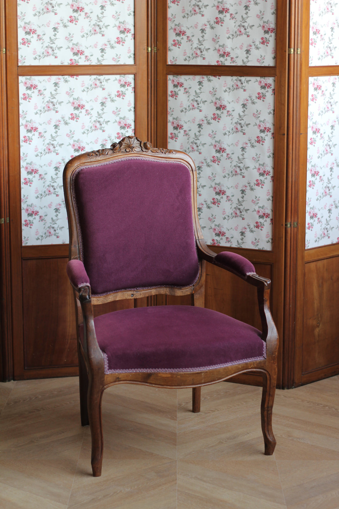 Fauteuil style Louis XV (livraison incluse)